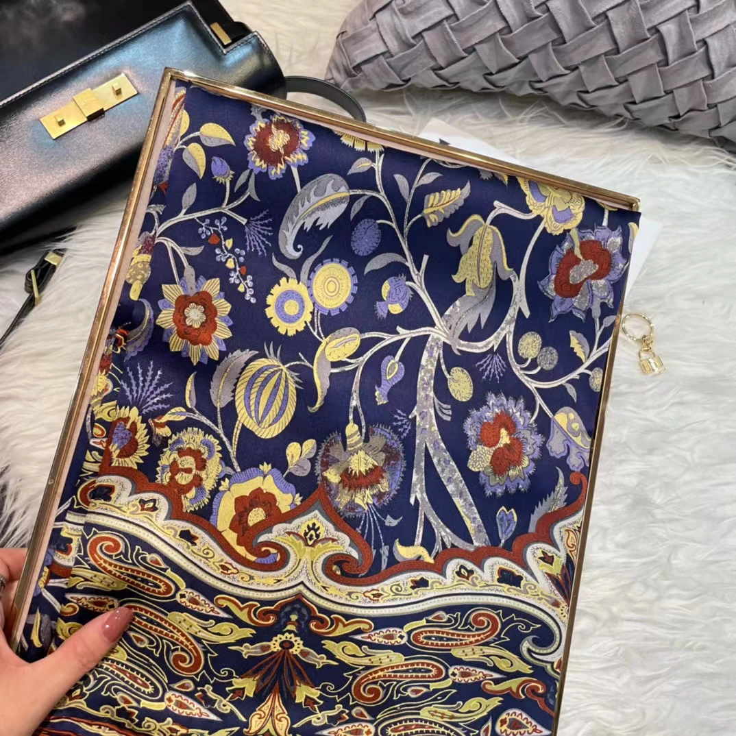 Coffee Gold 100% Mulberry Silk Women's Scarf Bandana Fashion Plaisley Style Square Scarves Hijabs Winter Brand Headscarf Foulard