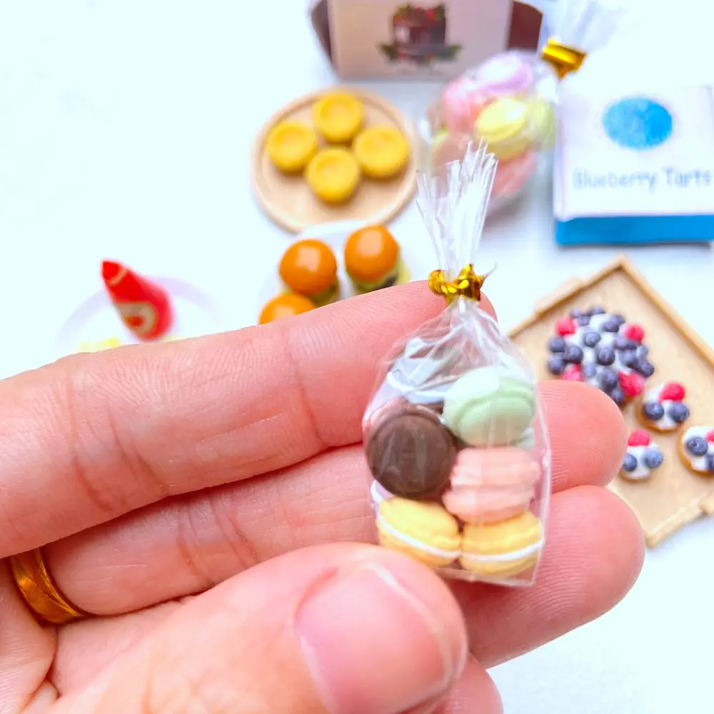 1:12 Miniature Hamburger Mini Fruit Salad Pretend Food for Blyth OB11 BJD Doll House Kitchen Play Toys Accessories