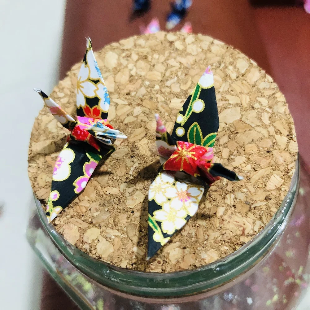 100PCS  Premade Origami Cranes 4.5CM Supermini Finished Washi Paper Doves Birds DIY Mother's Day Creative Gift Home Decorations