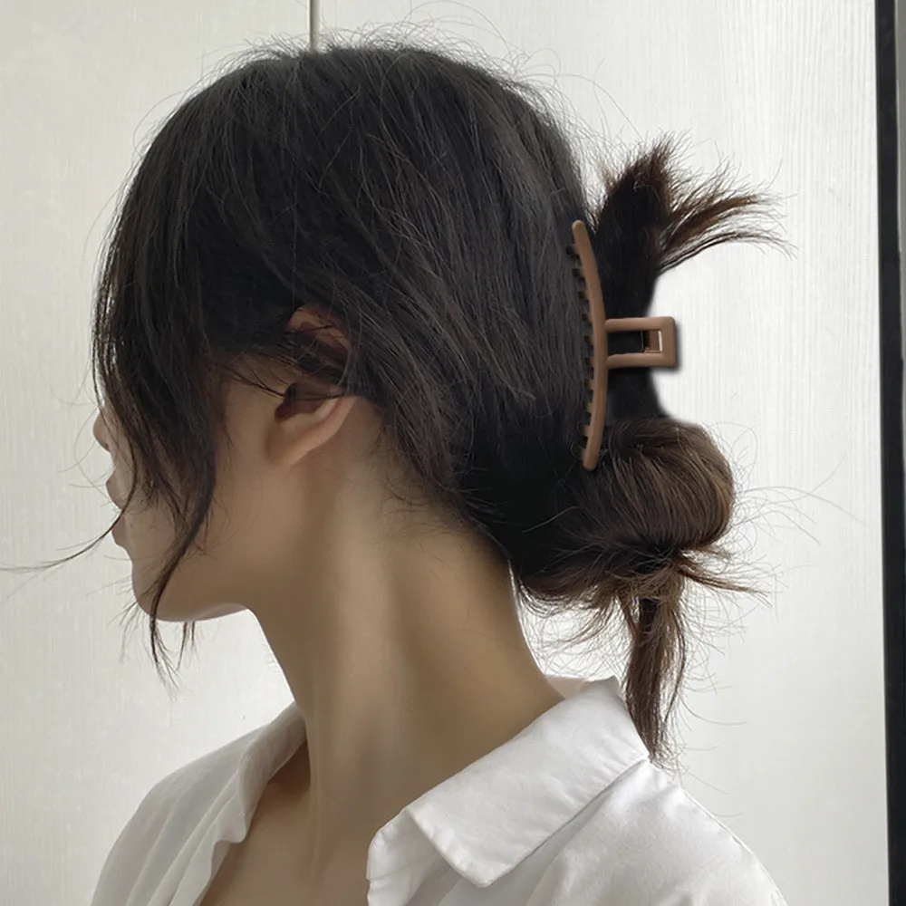 New Fashion Large Frosted Temperament Hairpin Hair Claw Barrettes for Women Girl Hair Accessories Headwear Wholesale