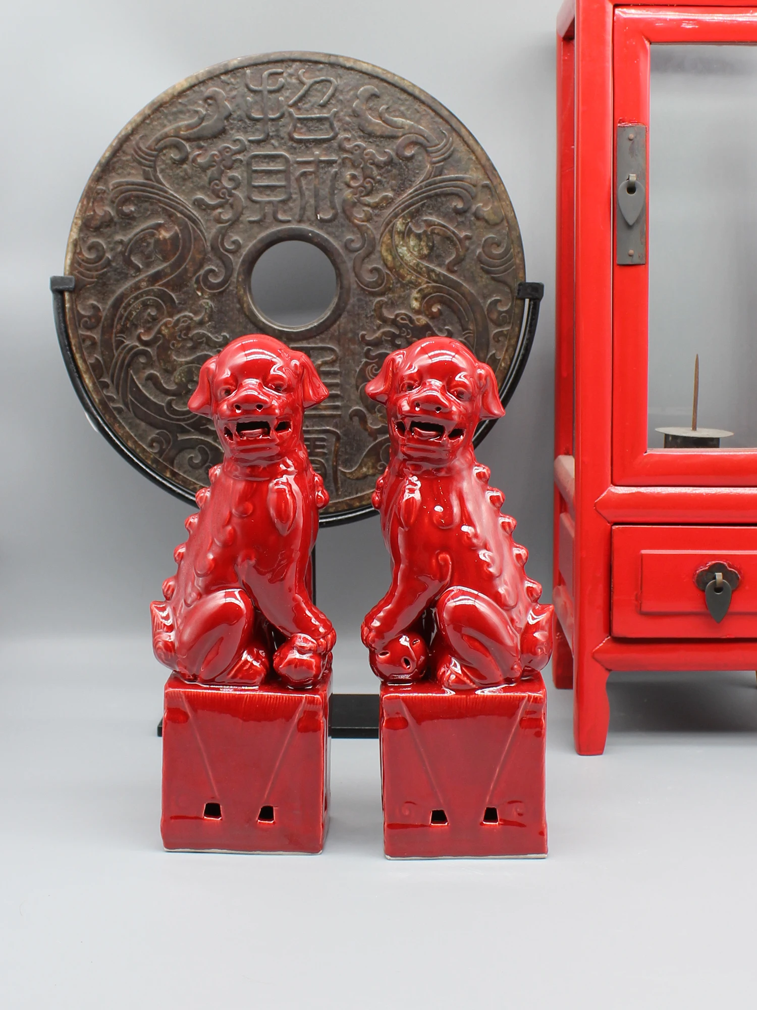 Pair of Foo Dogs, Fu Dogs, Buddha Dogs, Chinese Guardian Lions, Ceramic Sculpture, Home Decoration