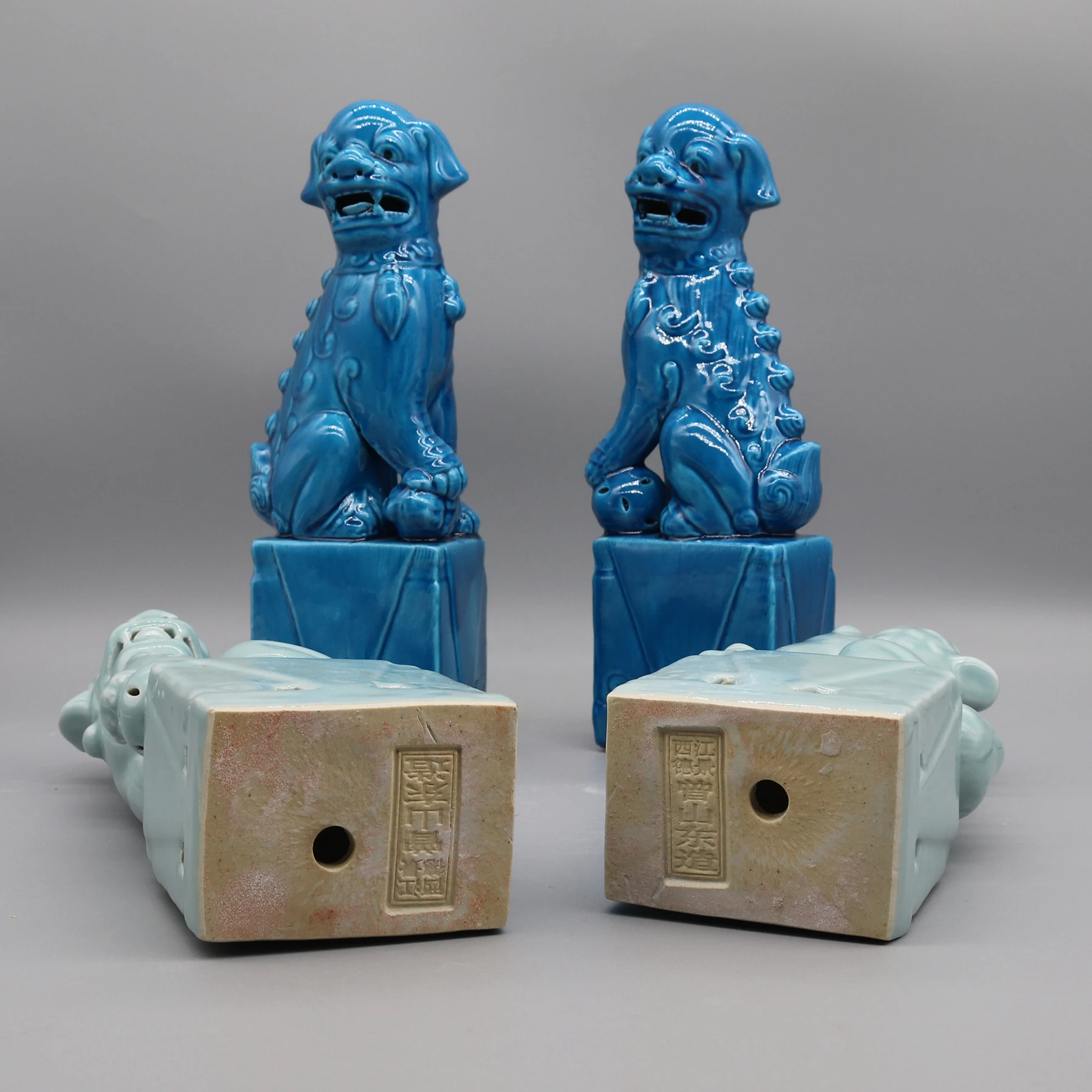 Pair of Foo Dogs, Fu Dogs, Buddha Dogs, Chinese Guardian Lions, Ceramic Sculpture, Home Decoration