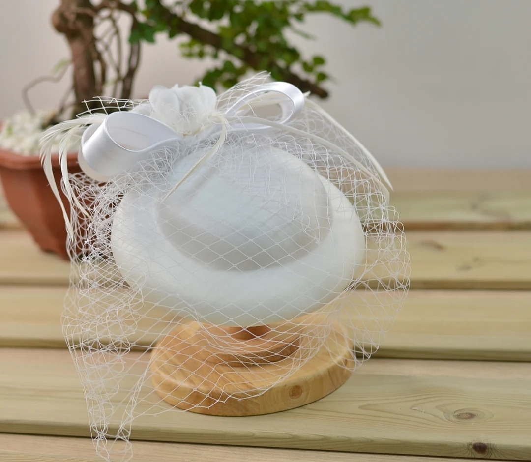Satin Fascinator Hat With Veil, Bridal Rhiunstone Beaded Hat Fashion Hat for Women Ladies