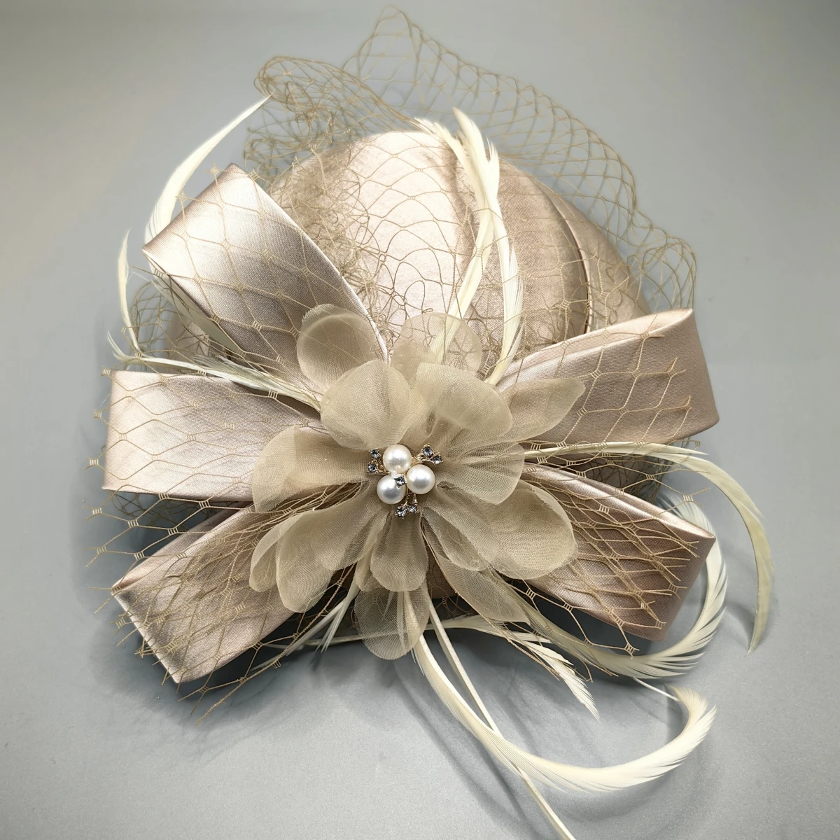 Satin Fascinator Hat With Veil, Bridal Rhiunstone Beaded Hat Fashion Hat for Women Ladies