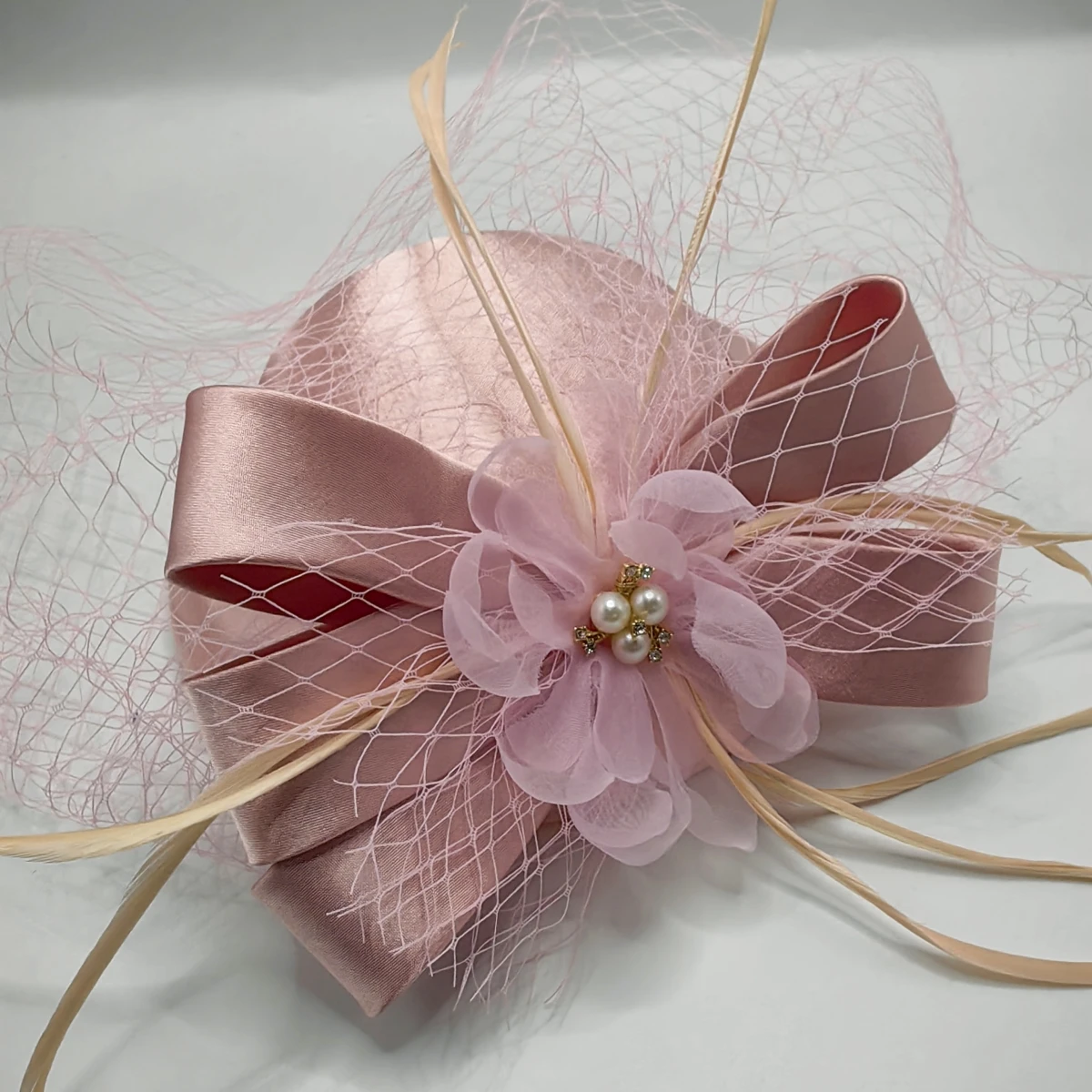 Satin Fascinator Hat With Veil, Bridal Rhiunstone Beaded Hat Fashion Hat for Women Ladies