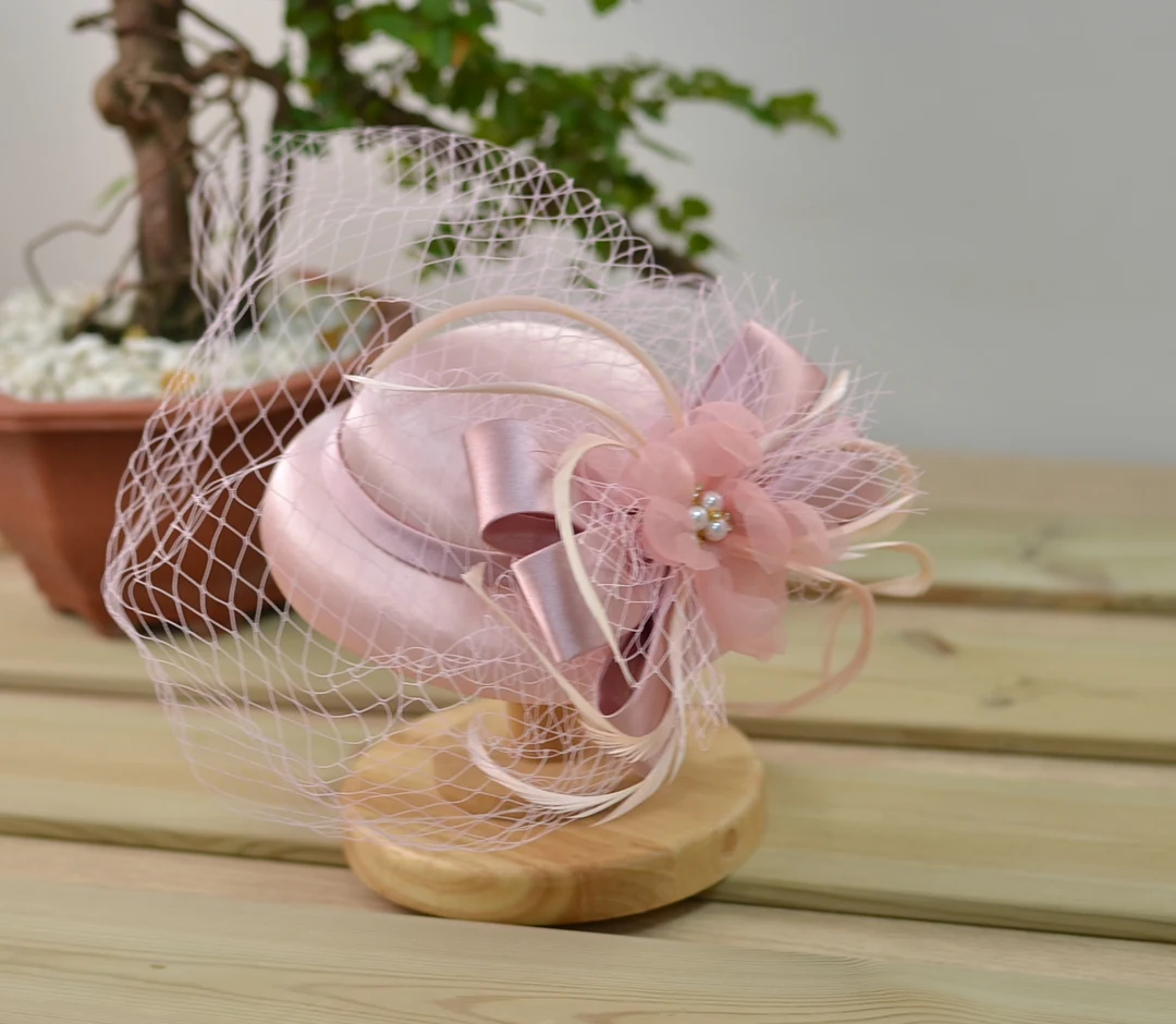 Satin Fascinator Hat With Veil, Bridal Rhiunstone Beaded Hat Fashion Hat for Women Ladies