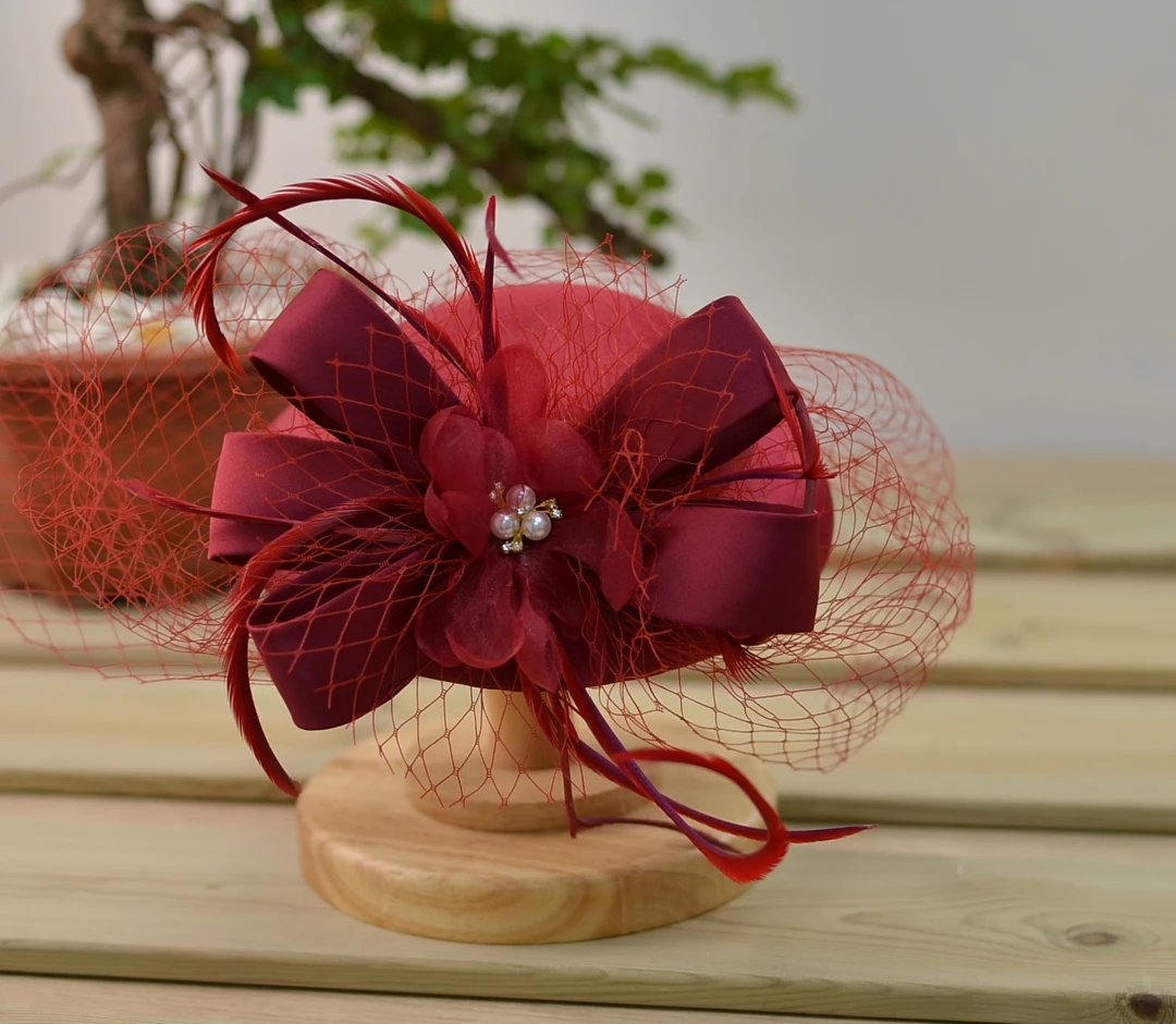Satin Fascinator Hat With Veil, Bridal Rhiunstone Beaded Hat Fashion Hat for Women Ladies