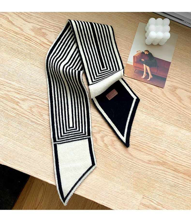Knitted Scarf New Design Striped Luxury Brand Scarf Women Winter Scarf Warm Long Skinny Small Scarf Female Neckerchief Scarves