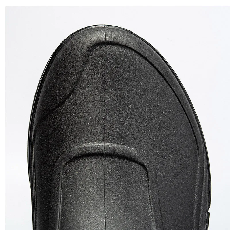 2024 Men's Fishing Water Shoes Anti-slip Rain Shoes Outdoor Waterproof Shoes Rubber Light Overshoes Boots Fishing Shoes