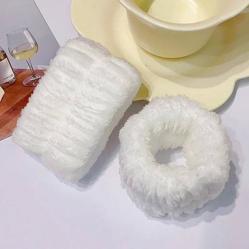 2pcs/lot Soft Wristbands For Washing The Face Women Flannel Microfiber Wrist Washband Absorbent Wrist Sweatband Girls hair band