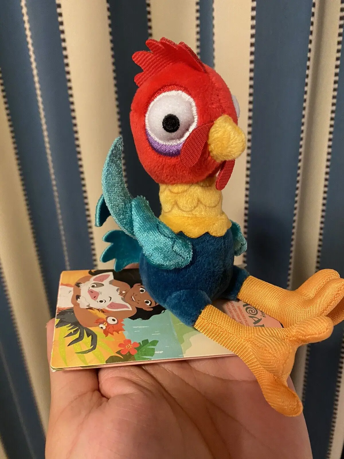 Hei Hei Moana Shoulder Pal Magnet Plush toy doll