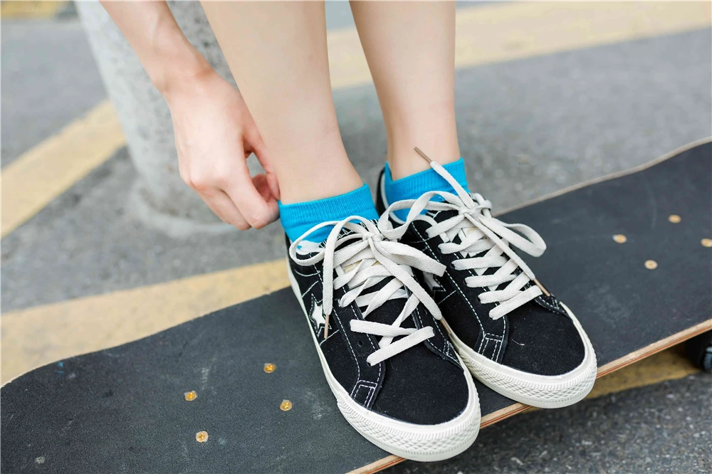 Women's New Retro Art Mural World Famous Oil Painting Series Funny Angel Mona Lisa Scream Van Gogh Starry Sky Short Ankle Socks