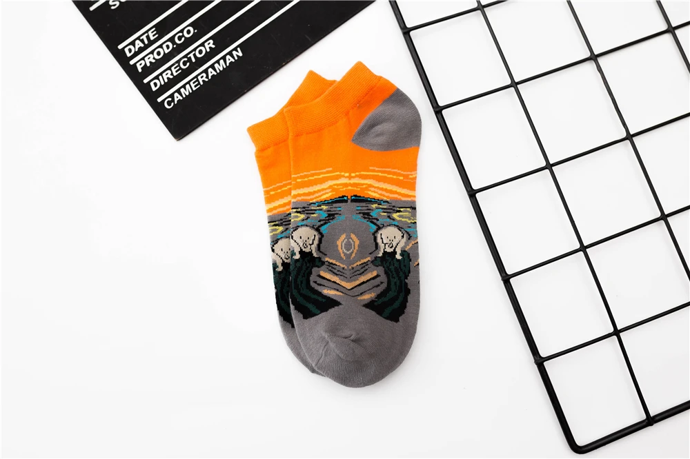 Women's New Retro Art Mural World Famous Oil Painting Series Funny Angel Mona Lisa Scream Van Gogh Starry Sky Short Ankle Socks
