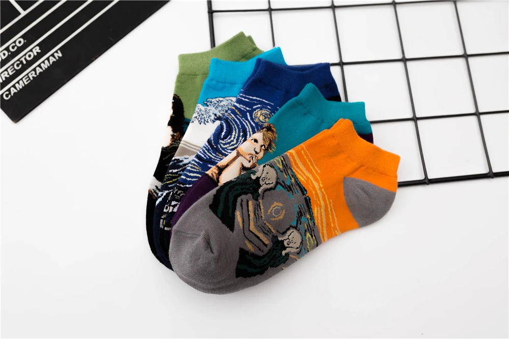 Women's New Retro Art Mural World Famous Oil Painting Series Funny Angel Mona Lisa Scream Van Gogh Starry Sky Short Ankle Socks