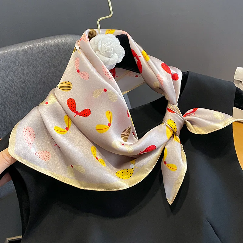 2025 Fashion 100% Real Silk Scarf 53cm Square Bandelet Women's Silk Temperament Small Scarf Neck Decorative Wrap Printed Scarves