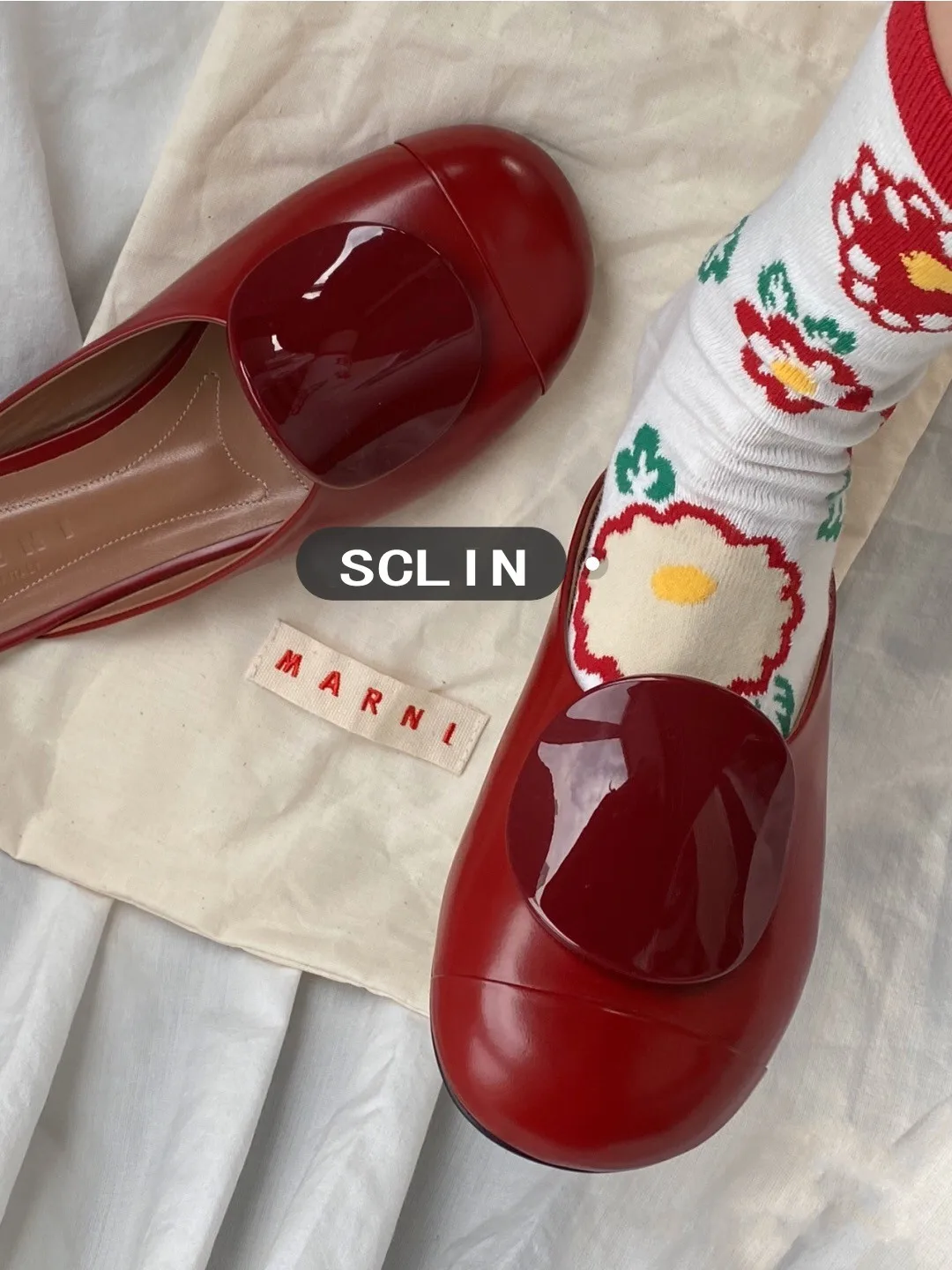 Japanese Multi-Color Jacquard Carrot Chestnut Flower Literary Cute Two-Toe Socks Middle Tube Tabi Split Toe Socks Tide Socks