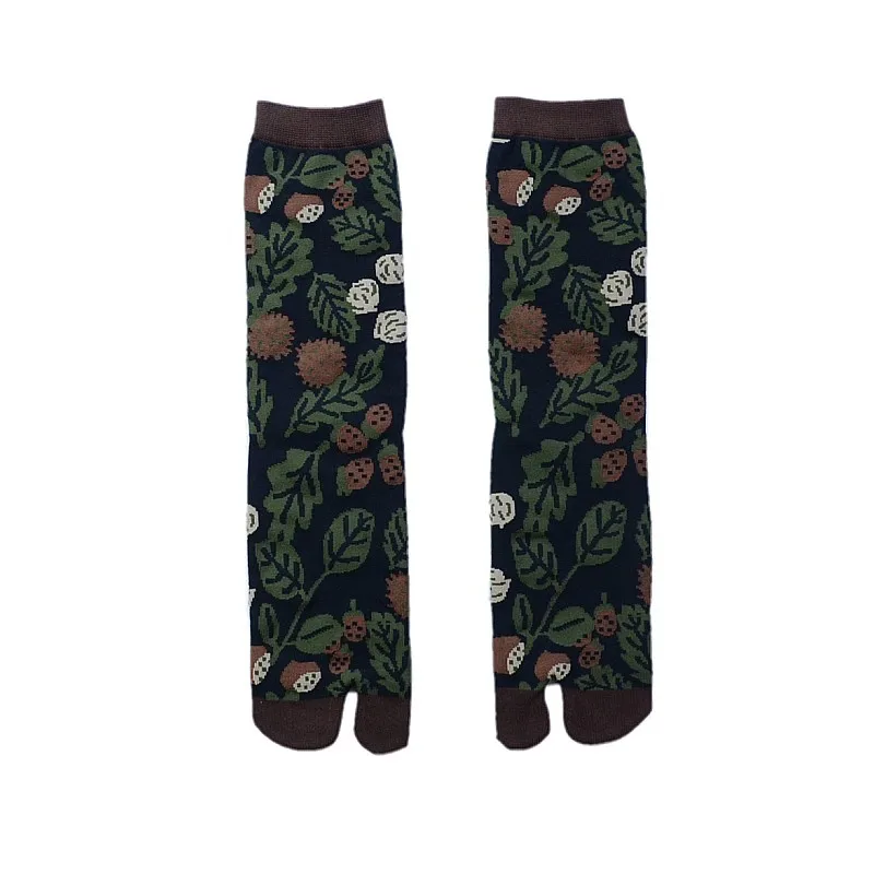 Japanese Multi-Color Jacquard Carrot Chestnut Flower Literary Cute Two-Toe Socks Middle Tube Tabi Split Toe Socks Tide Socks