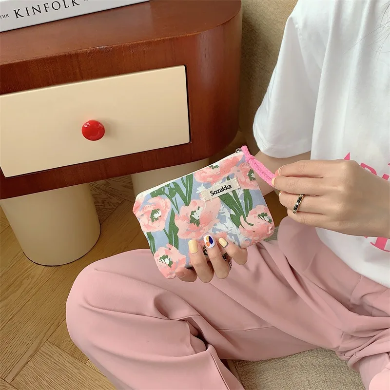 Kawaii Floral Travel Portable Coin Purse Cosmetic Lipstick Storage Bag Women Makeup Handbags Wallet Organizer Small Pouch Bags