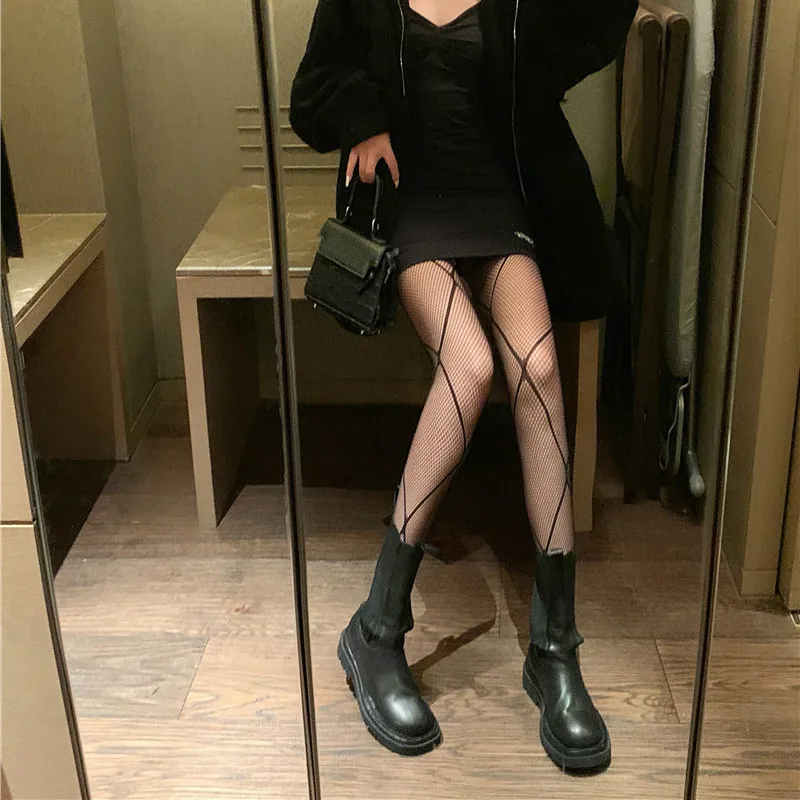 Japanese Girls Goth Punk Retro Spider Web Tights Classic Lolita Sexy Cosplay Anime Pantyhose Women Lace Mesh Stockings Bottomed