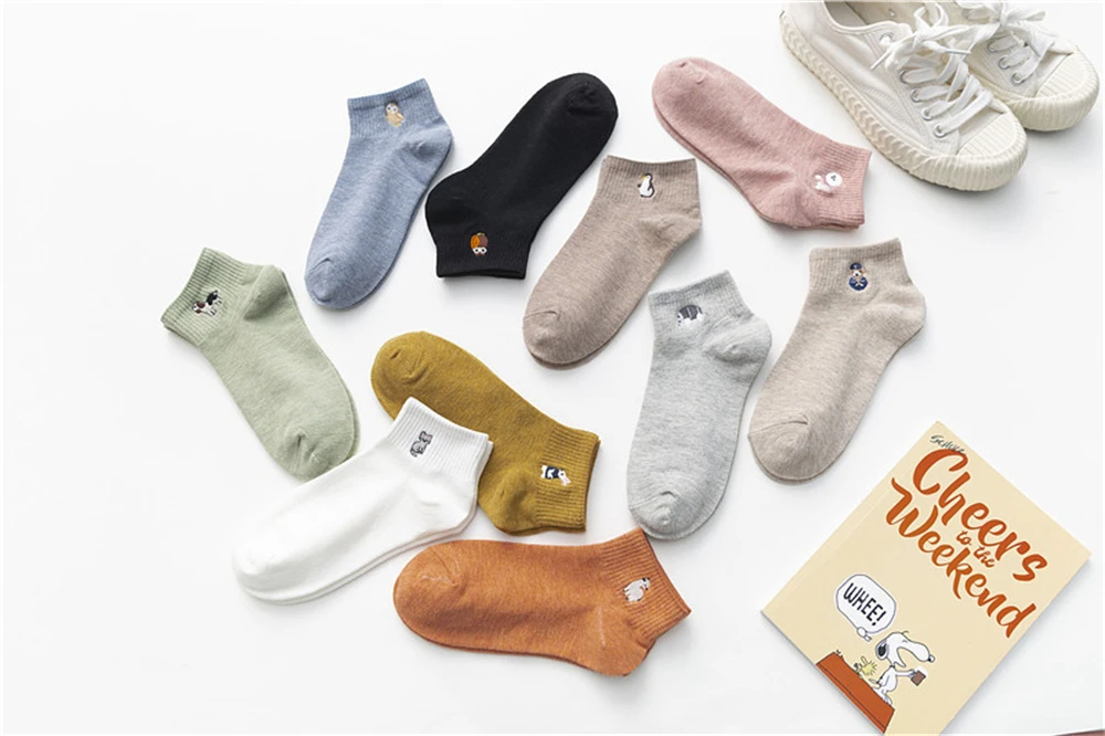 New Women's Cute Embroidery Bear Dog Owl Cat Bird Rabbit Sheep Candy Color Funny Socks Kawaii Ankle Sokken Dropship