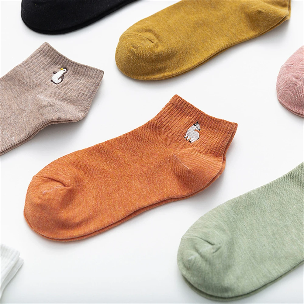 New Women's Cute Embroidery Bear Dog Owl Cat Bird Rabbit Sheep Candy Color Funny Socks Kawaii Ankle Sokken Dropship