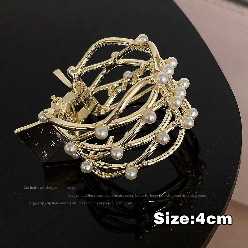 Korean Pearl Crystal Hair Claws Clips Women Geometric Hair Claw Girls Clamps Hair Crab Headband Hairpin Fashion Hair Accessories