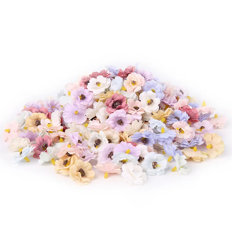 50Pcs 3cm Mini Daisy Decorative Flower Artificial Silk Flowers Party Wedding Decorations Home Wall Decor DIY Sewing Accessories