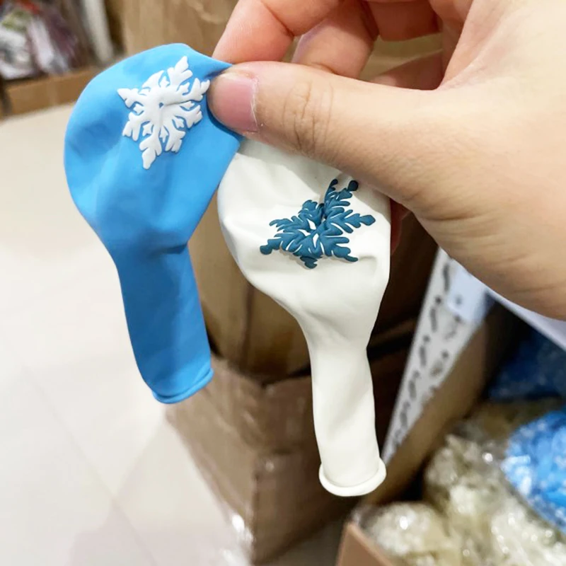 20pcs 12inch Christmas Snowflake Latex Balloons Frozen Birthday Supplies New Year Party Decor Wedding balloon New Year Air Globo