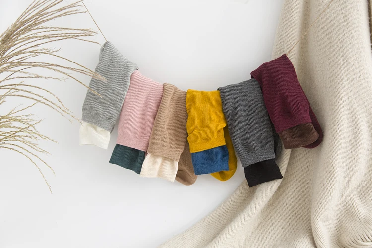 Colorful School Girls Loose Long Socks Women Cotton Knitting Crew Socks Woman Socks Japanese Fashion Casual Colllege Style 1Pair