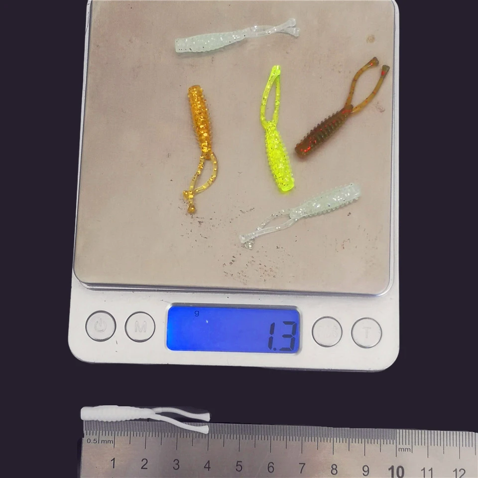 Fishing Soft Lures AJING Rockfish 20pcs/lot 0.3g 40mm Twin Tail Artificial Wobbler Ocean Rock Silicone Shad Worm Bait