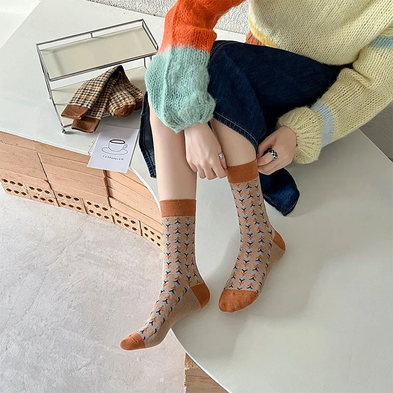Fashion Harajuku Retro Crew Socks Women Korean Style Vintage Streetwear Women Socks College Style School Girls Cotton Long Socks