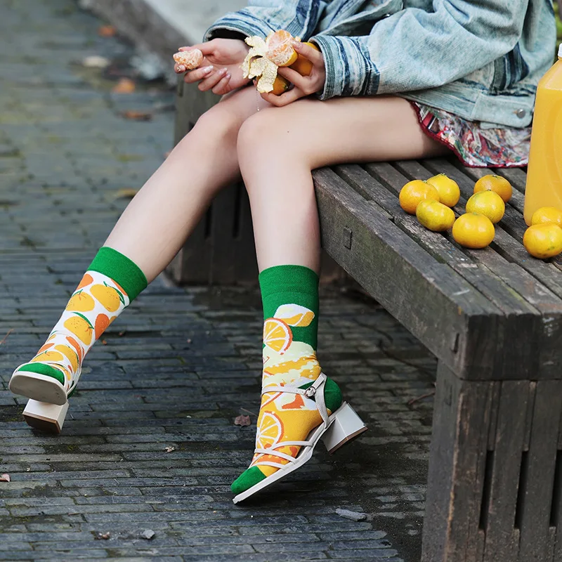 New Asymmetric Couple AB Mandarin Duck Fashion Cartoon Cute Funny Sports Colorful Mid tube Cotton Socks