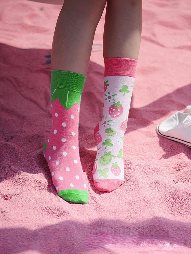 New Asymmetric Couple AB Mandarin Duck Fashion Cartoon Cute Funny Sports Colorful Mid tube Cotton Socks