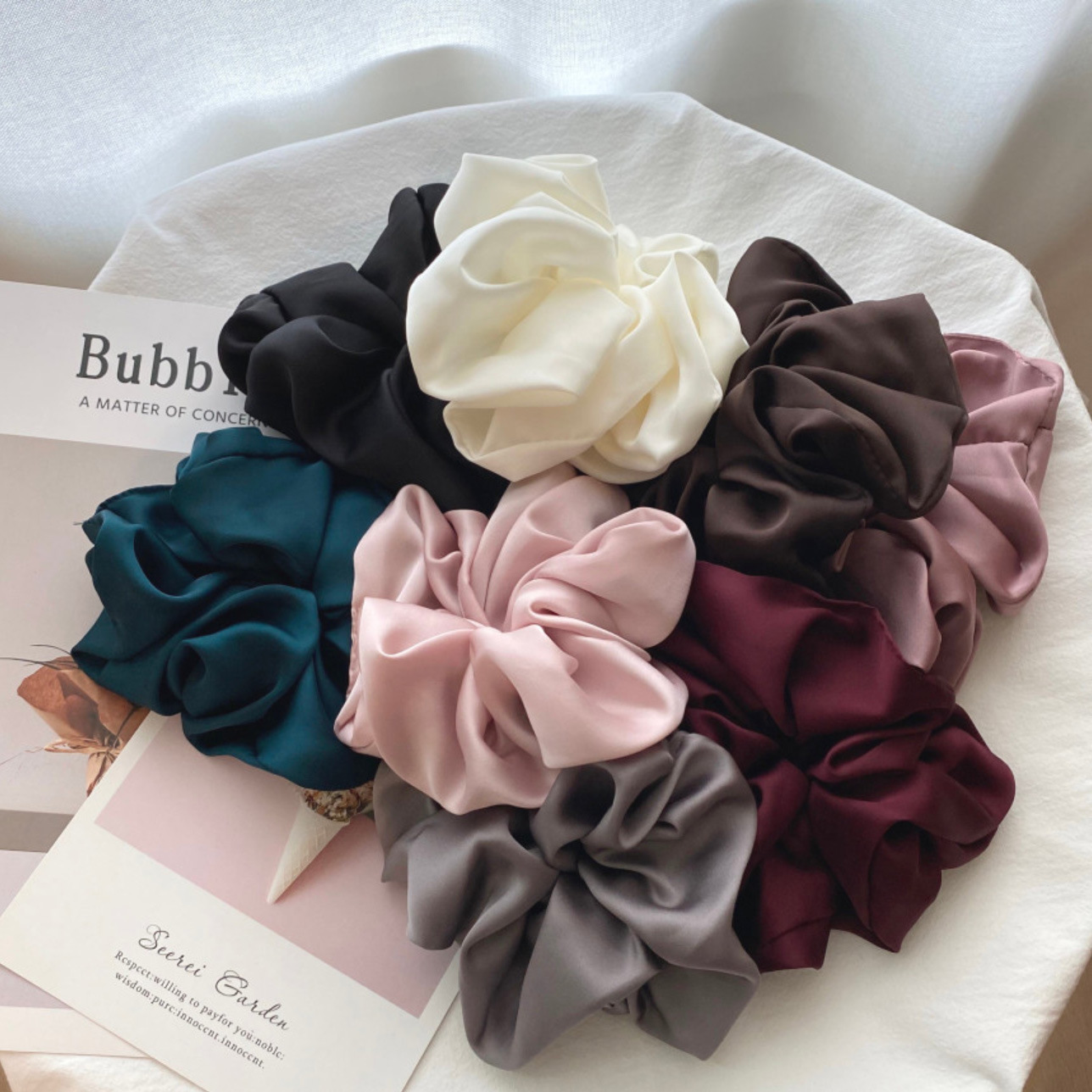 Women Soild Color Oversized Satin Scrunchies Fashion Elastic Hair Ties Ponytail Holder Chiffon Scrunchie Chouchou Cheveux Femme