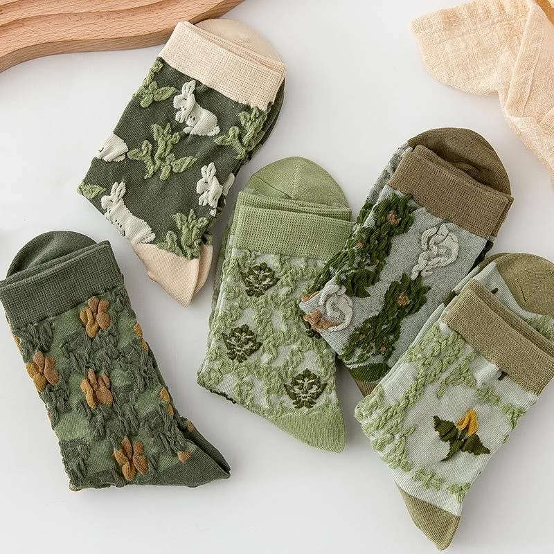 Fashion Harajuku Retro Woman Floral Vintage Socks Novelty Ethnic Print Kawaii Cute Cotton Casual Breathable Ladies Girls Funny