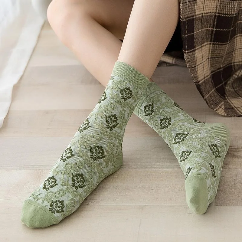 Fashion Harajuku Retro Woman Floral Vintage Socks Novelty Ethnic Print Kawaii Cute Cotton Casual Breathable Ladies Girls Funny