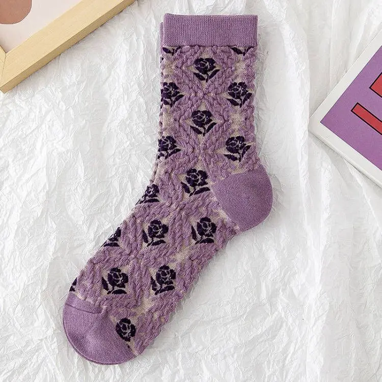 Fashion Harajuku Retro Woman Floral Vintage Socks Novelty Ethnic Print Kawaii Cute Cotton Casual Breathable Ladies Girls Funny