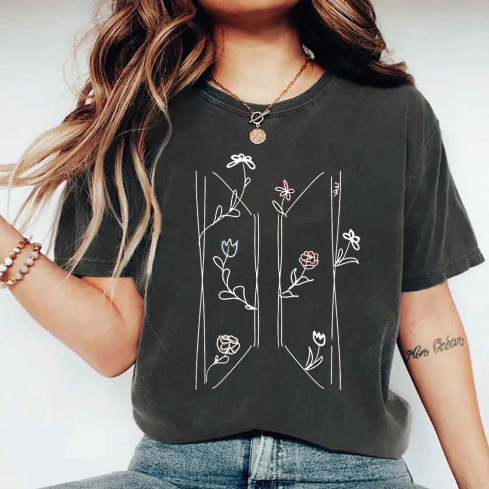 Floral Logo T-Shirt Kpop Fan Apparel Korean Shirts Kpop Vintage Harajuku Fashion Y2K Men Women Short Sleeves Tops Fans Gift