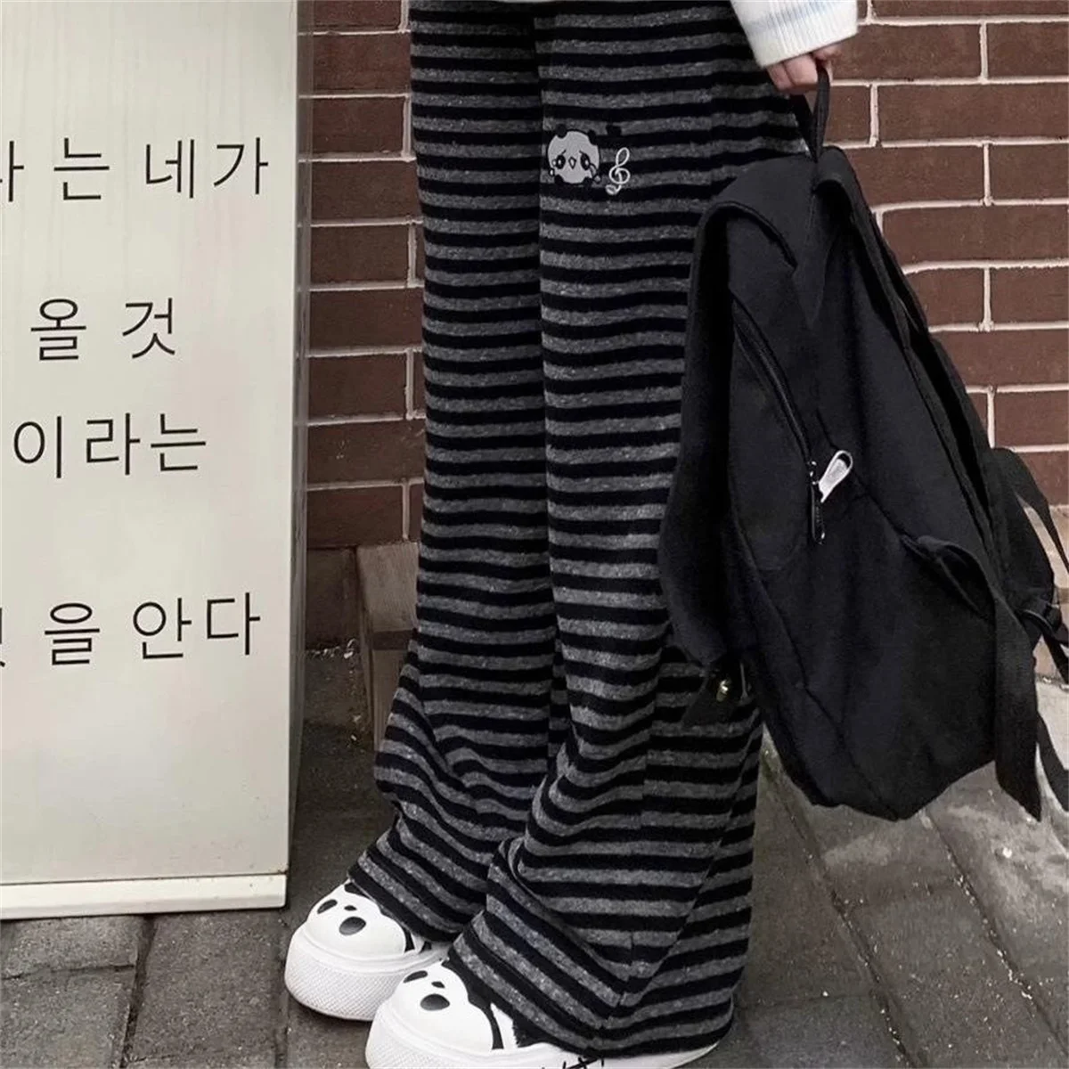 Harajuku Cartoon Embroidery Pants Women Kawaii Striped Loose Korean Trouser Shorts Y2K Subculture Vintage Female Wide Leg Pants