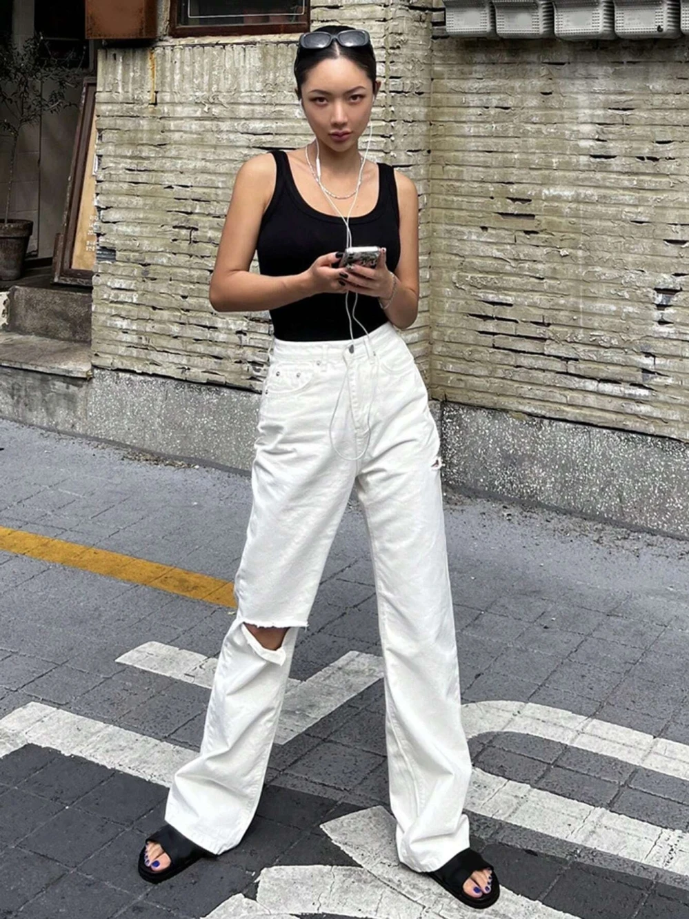 Camisole Tank Soft Top For Women Summer Outfits Tight And Sexy Tank Top Knitted Bottom Shirt And Sleeveless Top For Outerwear