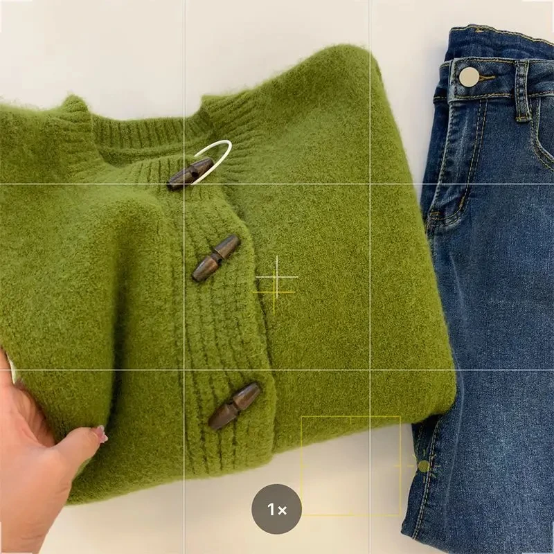 Green Knitted Cardigan Sweater Coat 2025 Women's Autumn Winter Thickened Soft Outerwear Fashion Horn Buckle Knitwears Sweater