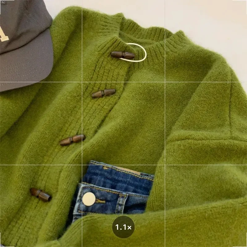 Green Knitted Cardigan Sweater Coat 2025 Women's Autumn Winter Thickened Soft Outerwear Fashion Horn Buckle Knitwears Sweater