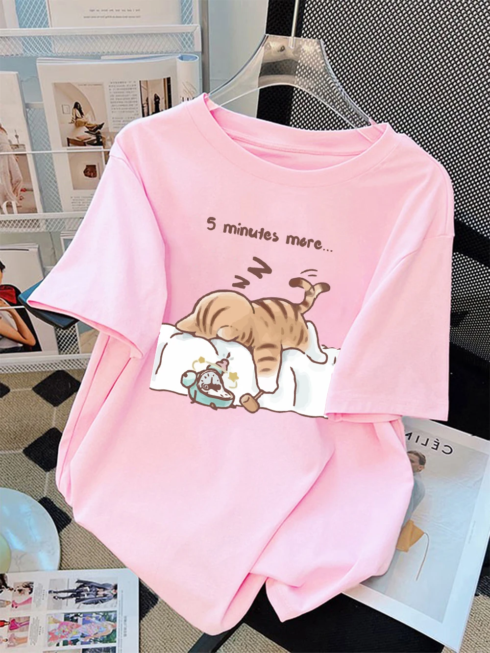 Women T-Shirt Summer The Cat That Always Wants To Sleep Pattern Prints T Shirt O-Neck Soft Loose Tops Basic Woman Clothes