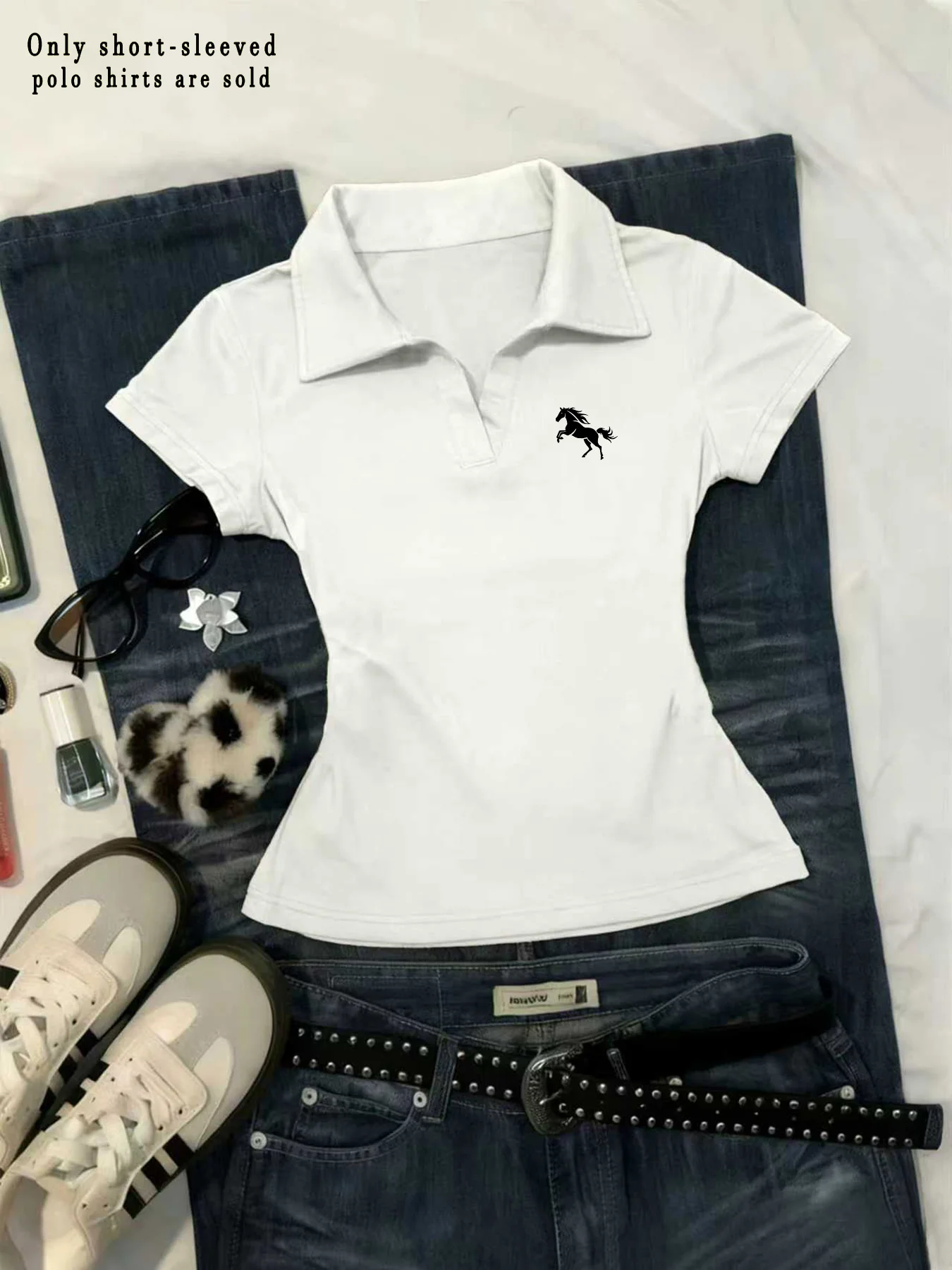 Women's Short-Sleeve Top T-Shirt with Horse Emblem Print