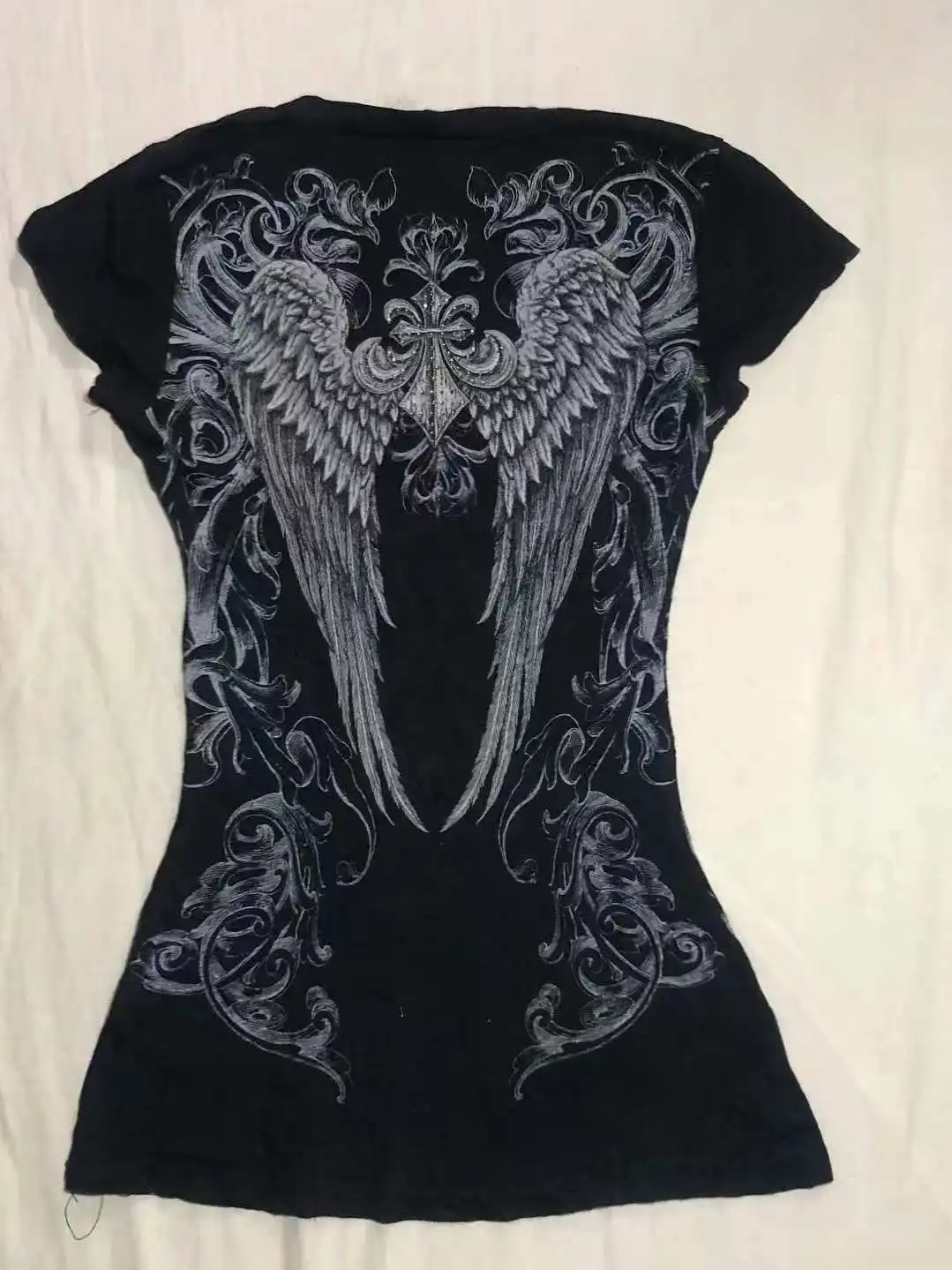 Y2K Gothic Women Fitted Short Sleeve Tee Black V‑Neck Lace Lining Angel Wing Cross Rhinestone Scroll Pattern Grunge Aesthetic Ca