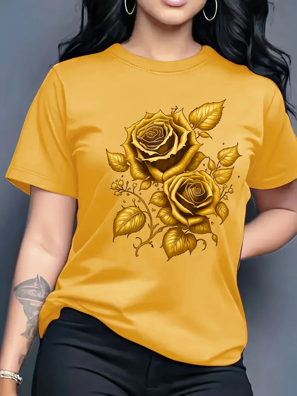 Rose Print T-shirt Women Round Neck T-Shirt Simple Design Versatile Suitable for Daily Leisure Showing Natural Elegant Style