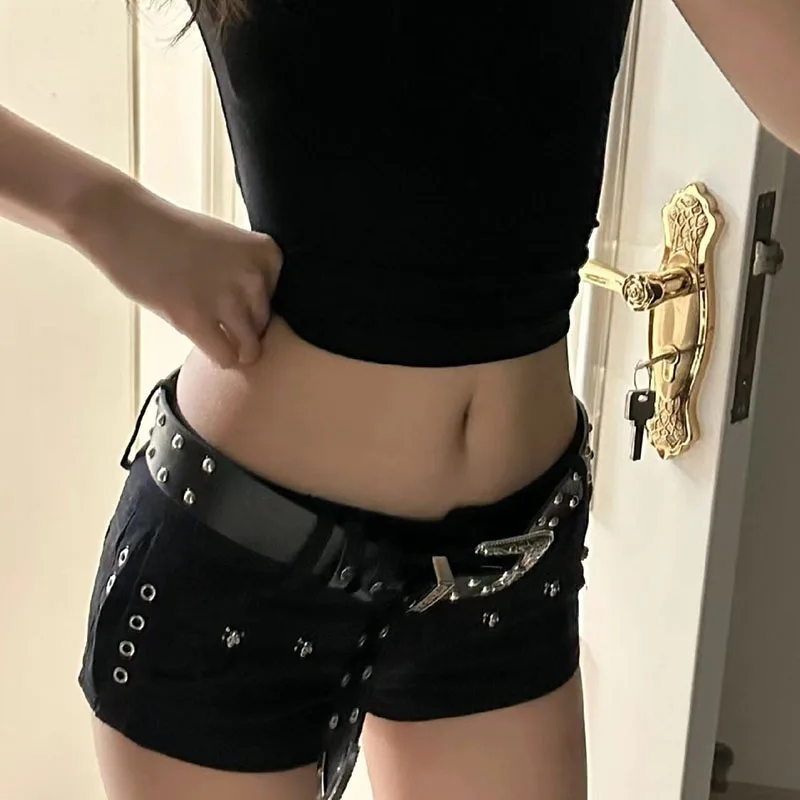 Black Sexy Low Waist Y2K Jean Shorts Woman Punk Gothic Popular Denim Super Shorts Female Korean Fashion Slin Fit Hot Short Pants