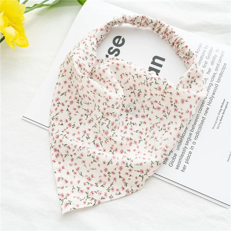 Women's Bandana Vintage Bohemia Women Bandana Hair Band Scarf Print Vintage Triangle Turban Elastic Headband for Lady Head Scarf