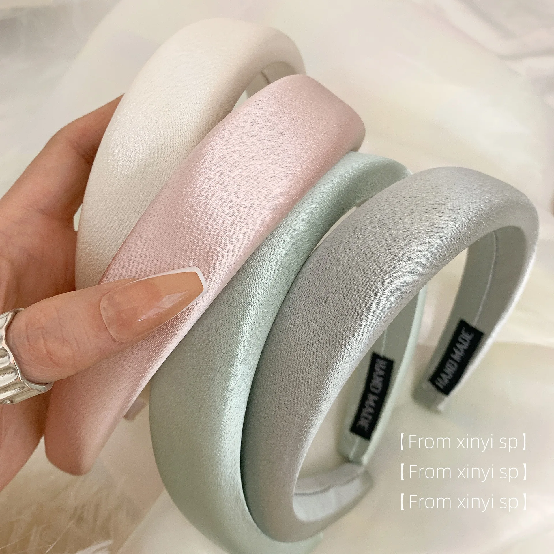 Korean pearlescent acetic acid satin headband high sensibility hairhoop high skull top wide edge versatile face wash headband