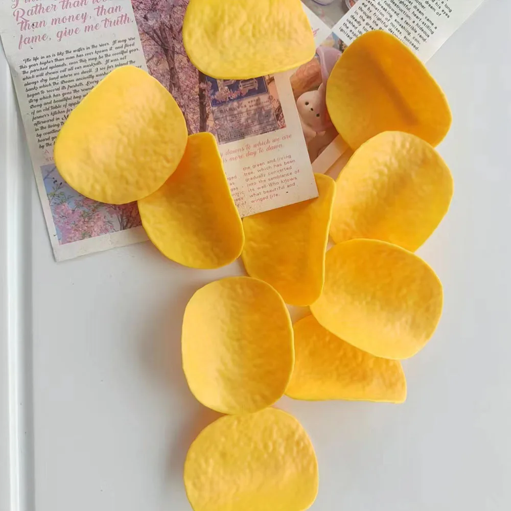 2/4/6Pcs Funny Hair Clips Simulated Potato Chip Hairpin Creative Cute Students Duck Bill Clip Side Clip Hair Accessories 2025